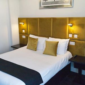 Superior Zimmer mit Kingsize-Bett